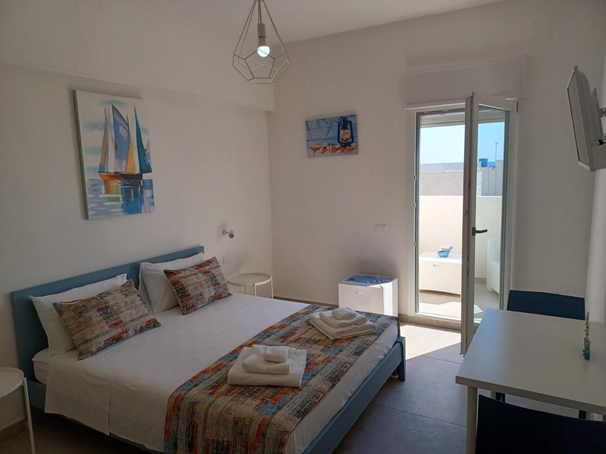 House Salento Central Rooms Torre San Giovanni Ugento Esterno foto